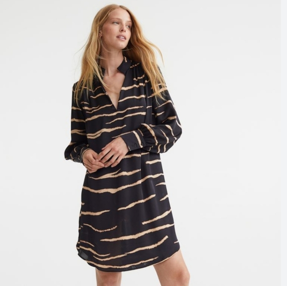H&M Dresses & Skirts - NWT H&M Satin Tunic Dress